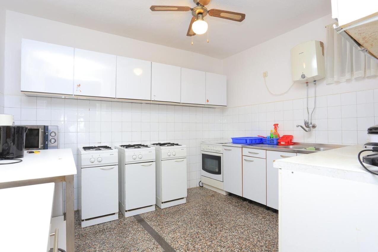 Apartments And Rooms With Parking Space Tucepi, Makarska - 5263 エクステリア 写真